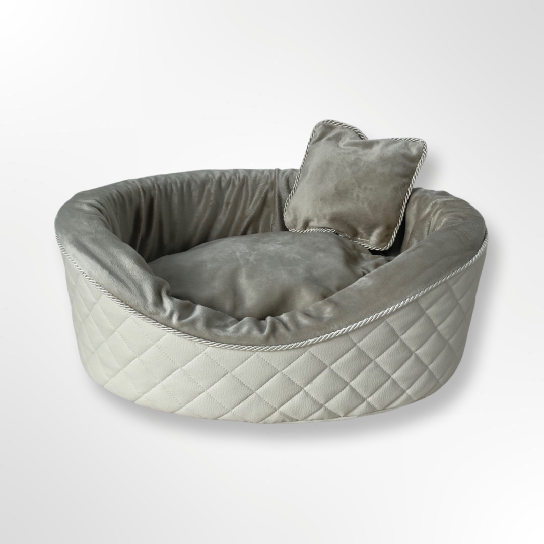 Hundebett mit Hundekissen