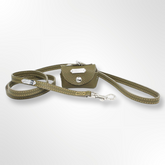 hundeleine aus leder mit kotbeutelspender