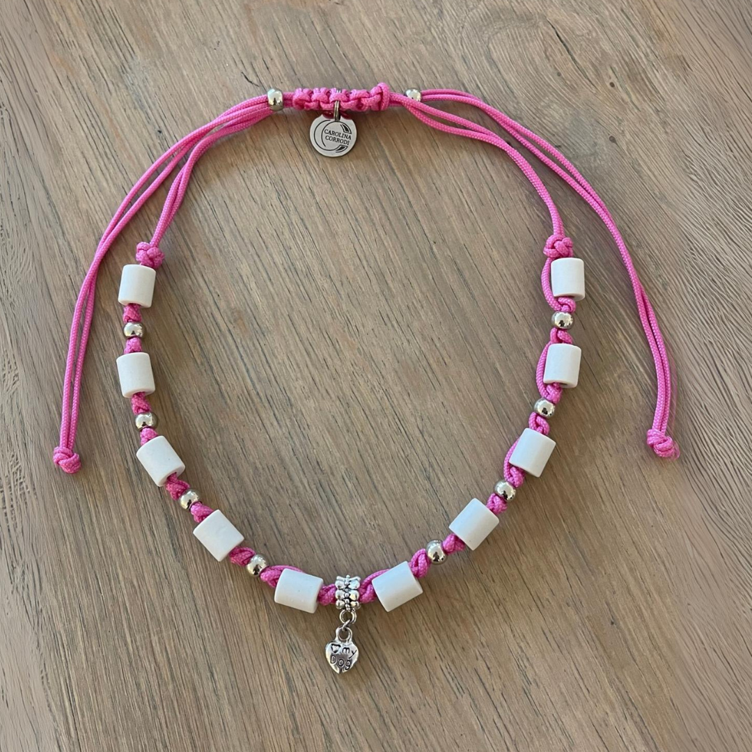 zeckenkette für hunde in rosa von carolina corrodi
